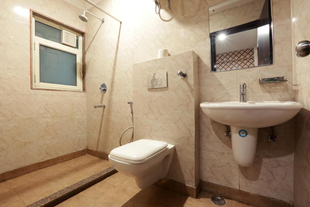 Hotel Classic Plaza At Delhi Airport Ню Делхи Екстериор снимка